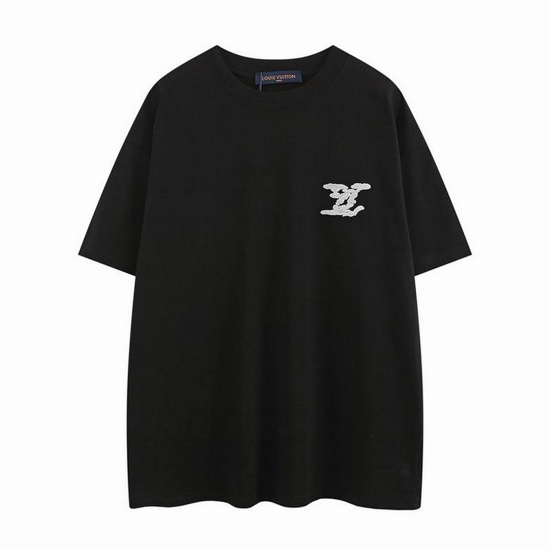 Louis Vuitton Men's T-shirts 2062